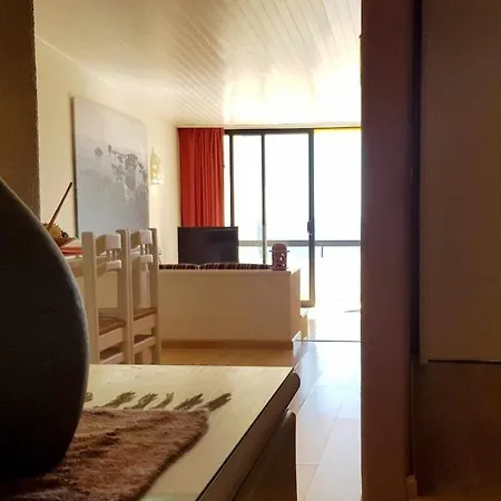 Ocean View Apartman *